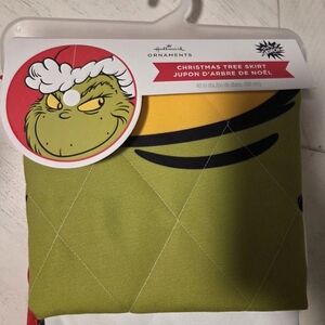 Hallmark Grinch Quilted Tree Skirt - Green, White, Black, Red